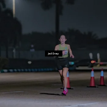 Runner Photo 7448472