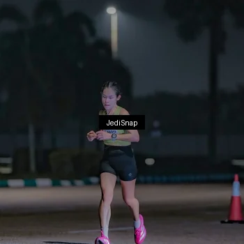 Runner Photo 7448492