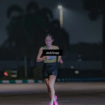 Runner Photo 7448494