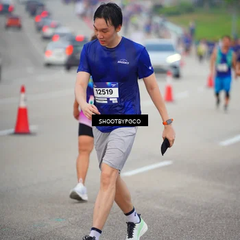 Runner Photo 7448518