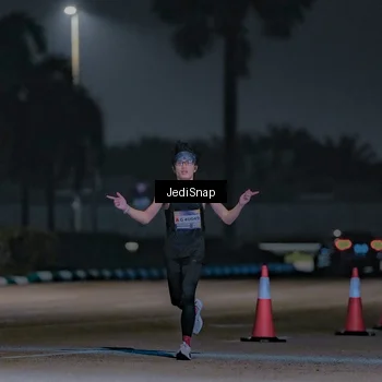 Runner Photo 7448541