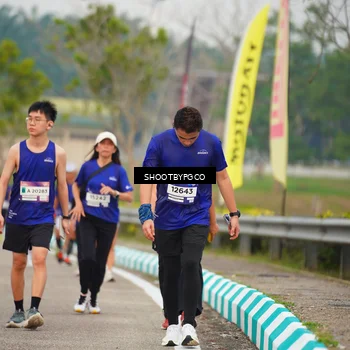 Runner Photo 7448579