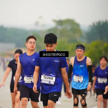Runner Photo 7448680