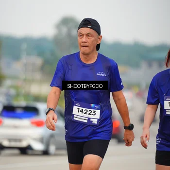 Runner Photo 7448681