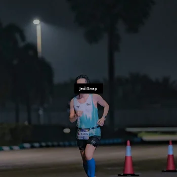 Runner Photo 7448683