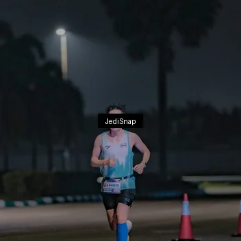 Runner Photo 7448692
