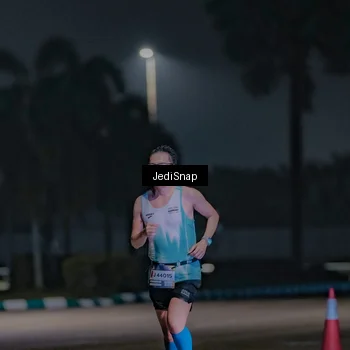 Runner Photo 7448693