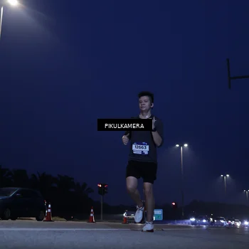 Runner Photo 7448698