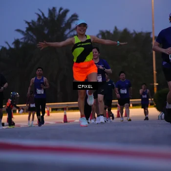 Runner Photo 7448703