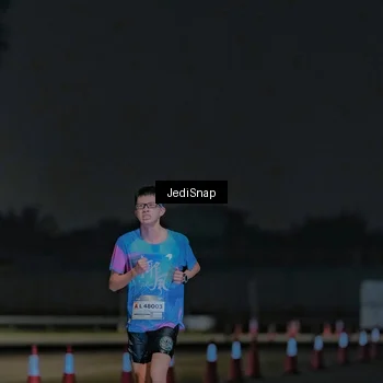 Runner Photo 7448733