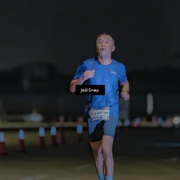 Runner Photo 7448836