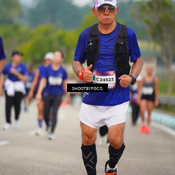 Runner Photo 7448871