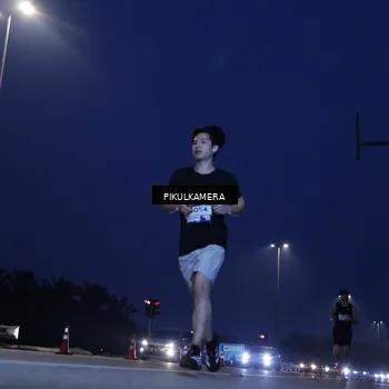 Runner Photo 7448872