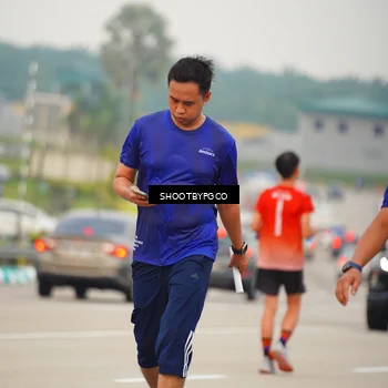 Runner Photo 7448878