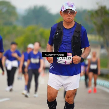 Runner Photo 7448902
