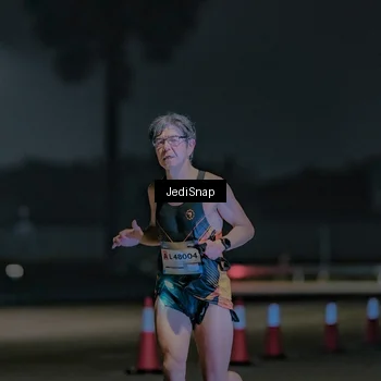 Runner Photo 7448912
