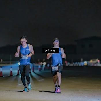 Runner Photo 7449019