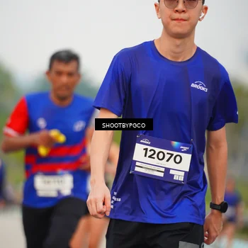 Runner Photo 7449023