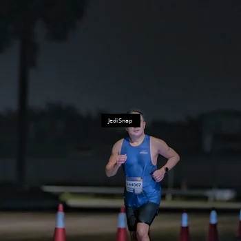 Runner Photo 7449045