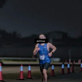 Runner Photo 7449047
