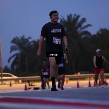 Runner Photo 7449061