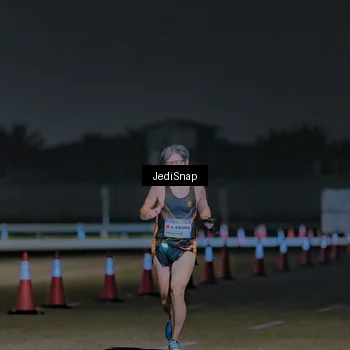 Runner Photo 7449078