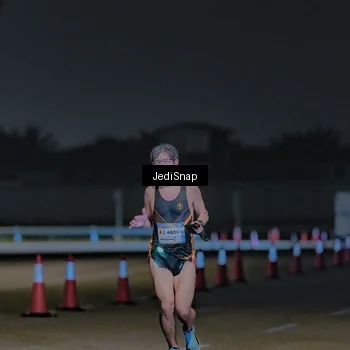 Runner Photo 7449079