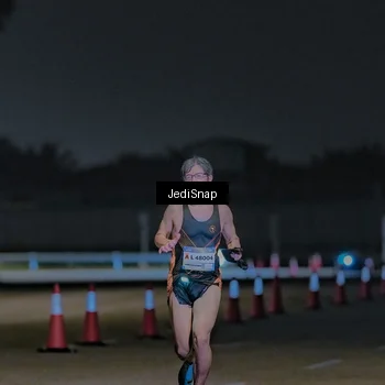 Runner Photo 7449084