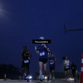 Runner Photo 7449094