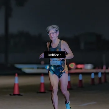 Runner Photo 7449106