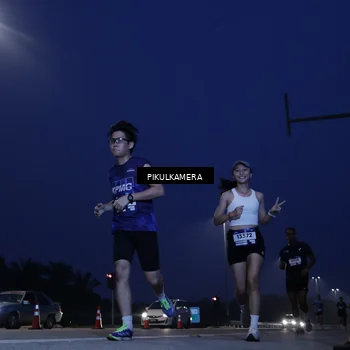 Runner Photo 7449120