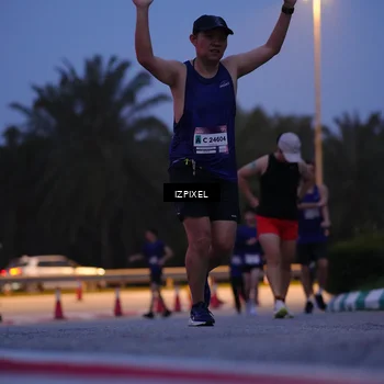 Runner Photo 7449125