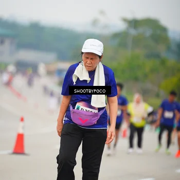 Runner Photo 7449128