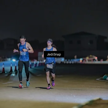Runner Photo 7449154
