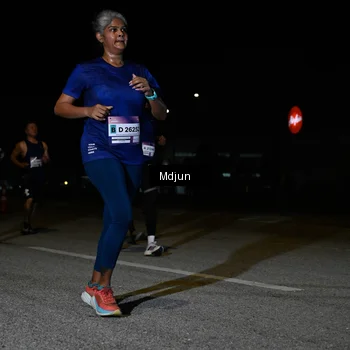 Runner Photo 7449158