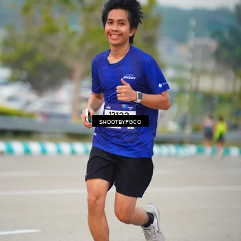 Runner Photo 7449167