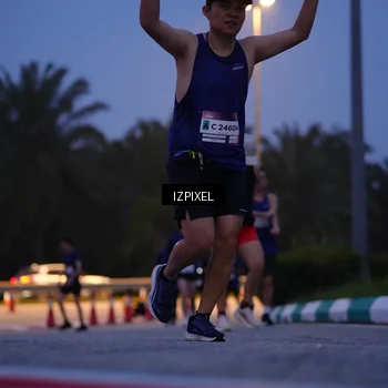 Runner Photo 7449171