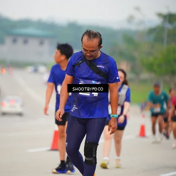 Runner Photo 7449207