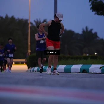 Runner Photo 7449218