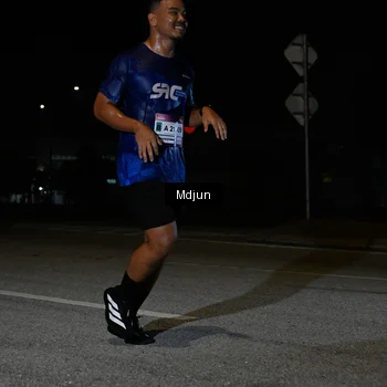 Runner Photo 7449236