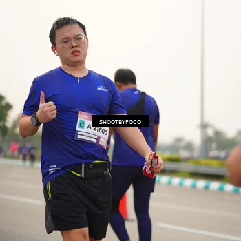 Runner Photo 7449243