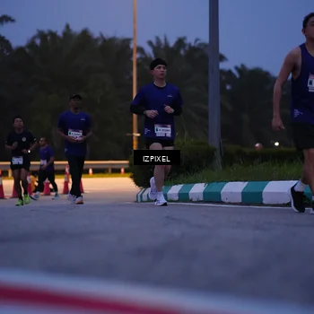 Runner Photo 7449286