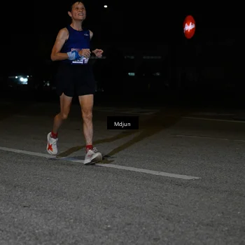 Runner Photo 7449287