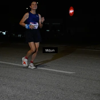 Runner Photo 7449292