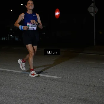 Runner Photo 7449295