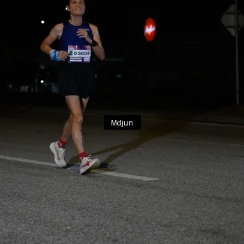 Runner Photo 7449297
