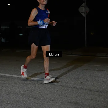 Runner Photo 7449316