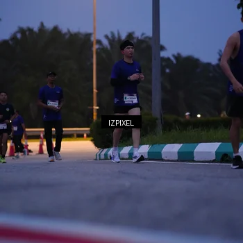 Runner Photo 7449317