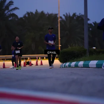 Runner Photo 7449334