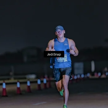 Runner Photo 7449349